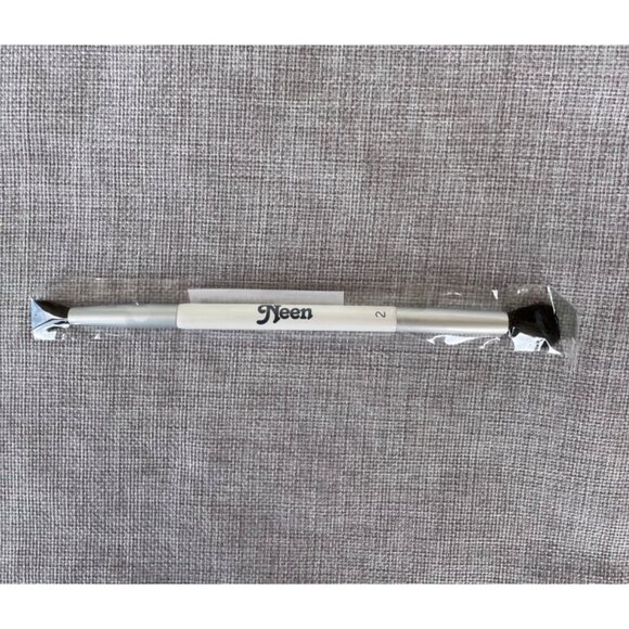Neen No 2 Synthetic Eyeshadow Brush with Dual Ends Precision Makeup Application - Picture 4 of 4
